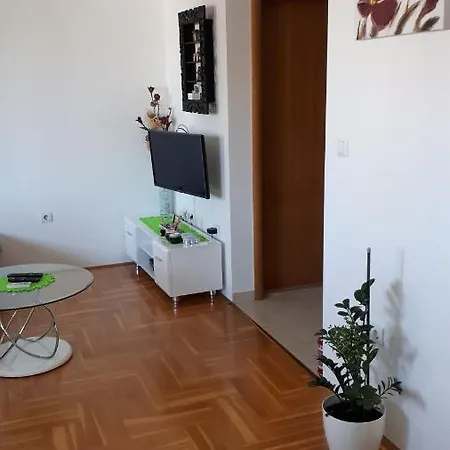 Διαμέρισμα Cozy For